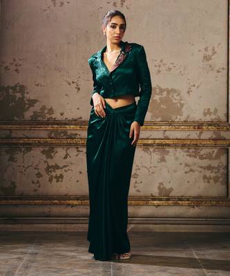 Dark green skirt with blazer 5