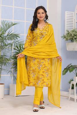 Mustard women floral printed aline kurta pant with dupatta set 1