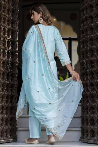 Women's silk blend embroidered kurta pant set with organza embroidery dupatta