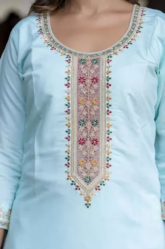Women's silk blend embroidered kurta pant set with organza embroidery dupatta