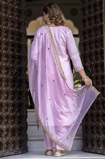 Women's silk blend embroidered kurta pant set with organza embroidery dupatta
