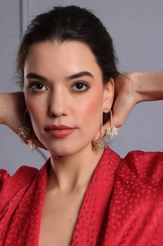 leaf cascade long earring