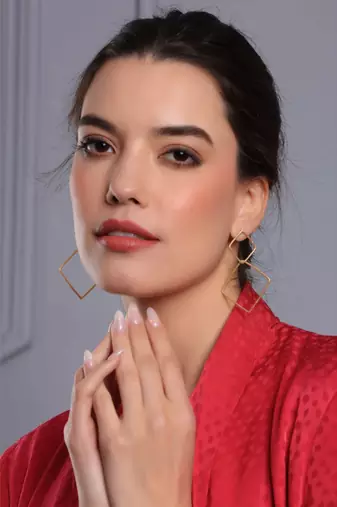 Chic square hoop dangler earring