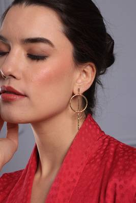 Golden halo earring 1