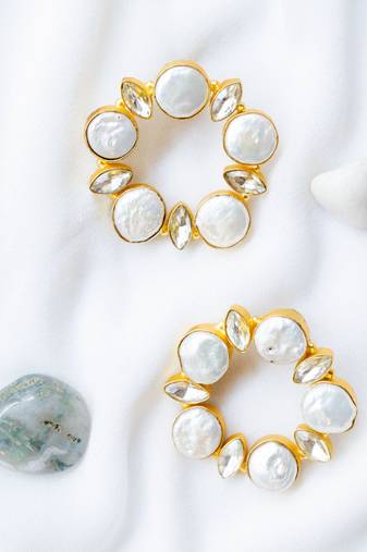 Pearl statement hoops