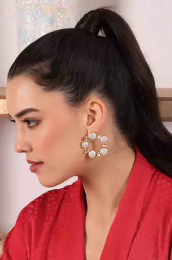 Pearl statement hoops