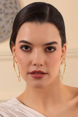 Majaa statement earring 3