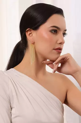 Tassle massle statement earring
