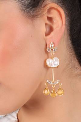 Monalisa pearl drop earrings- yellow 2