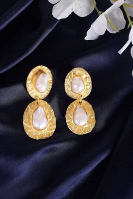 White fresh water pearls twin foil drop earrings 4