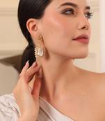 Enchanting leaf pearl drop earrings