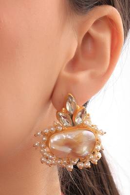 Maharani pearl earring 2