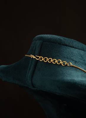 Elegant Gold Long Layer Chain with Round Pendant 3