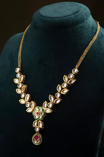 Kundan Necklace Set with Meenakari Detailing