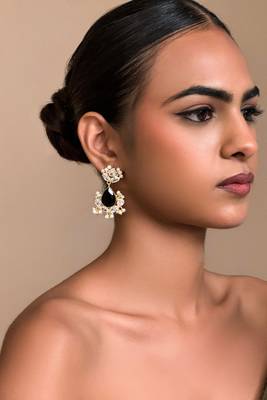 Noor crescent earrings- black onyx 5