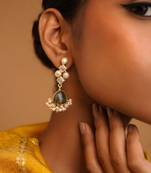 Gauhar earring- labradorite