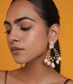 Fresh water pearl chain dangelrs