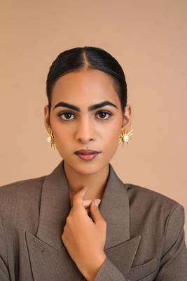 Artistic fresh water pearl  stud 1