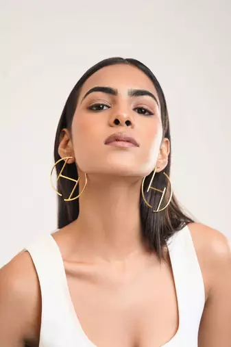 Iconic h hoops