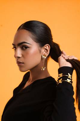 Kimana butterfly dangler 4