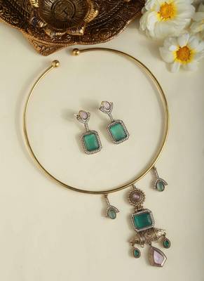 Statement Hasli Necklace in Multicolour 4