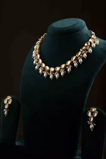 Kundan Necklace Set with Pearls