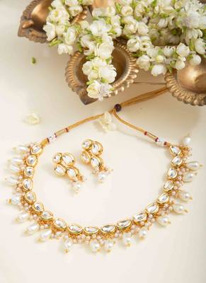 Kundan Necklace Set with Pearls 1