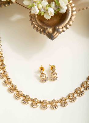 American diamond necklace set with intricate motifs 5