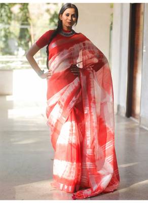 Handmade bhagalpuri linen saree with tie dye in white shade with blouse piece 4