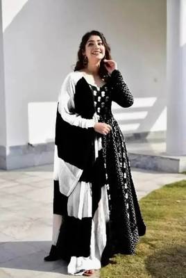 Jaipuri black anarkali gown with dupatta set 3