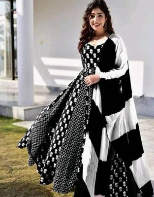 Jaipuri black anarkali gown with dupatta set 4