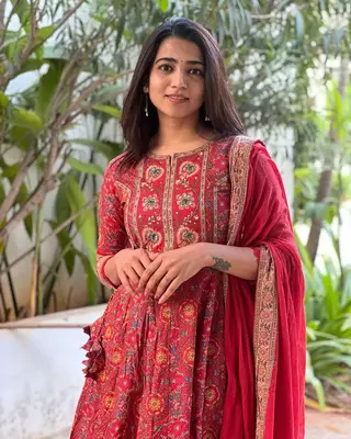 Jaipuri red cotton print 60 60 with neck work dress 2