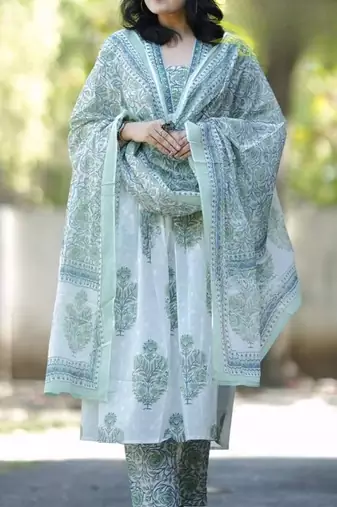 Jaipuri white and green cotton printed kurta with pant and dupatta