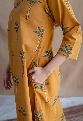Jaipuri yellow cotton aline kurti pant co ord set indian pakistani salwar kameez with pockets 3