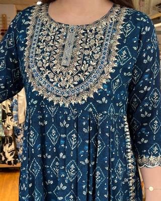 Jaipuri blue embroideblue naira cut indian pakistani salwar kameez kurti pant dupatta set 2