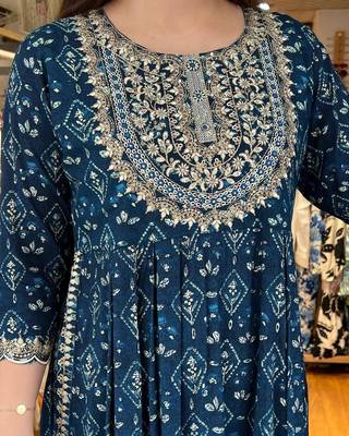 Jaipuri blue embroideblue naira cut indian pakistani salwar kameez kurti pant dupatta set 4
