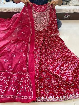 Jaipuri red embroidered naira cut indian pakistani salwar kameez kurti pant dupatta set 5