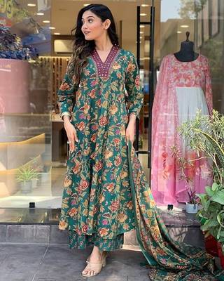 Jaipuri green women's cotton blend anarkali printed kurta with palazzo & dupatta 1