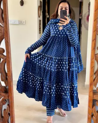 Jaipuri blue  ghera anarkali style pure cotton kurta & pant with dupatta 2