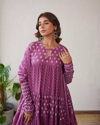 Jaipuri purple  ghera anarkali style pure cotton kurta & pant with dupatta 1