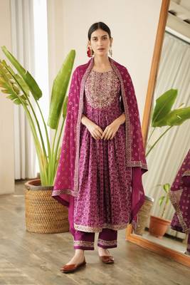 Jaipuri purple embroidepurple printed indian pakistani naira cut salwar kameez kurti pant dupatta set 1