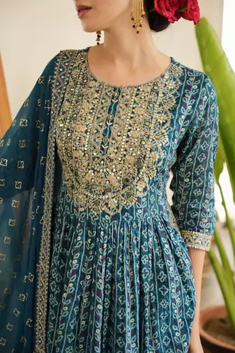 Jaipuri blue embroideblue printed indian pakistani naira cut salwar kameez kurti pant dupatta set