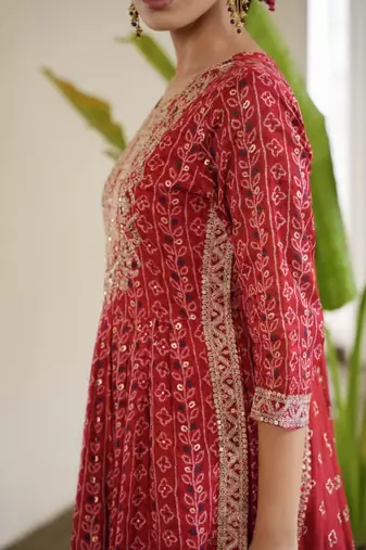Jaipuri red embroidered printed indian pakistani naira cut salwar kameez kurti pant dupatta set