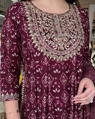 Jaipuri mahroon embroidemahroon naira cut indian pakistani salwar kameez kurti pant dupatta set 2