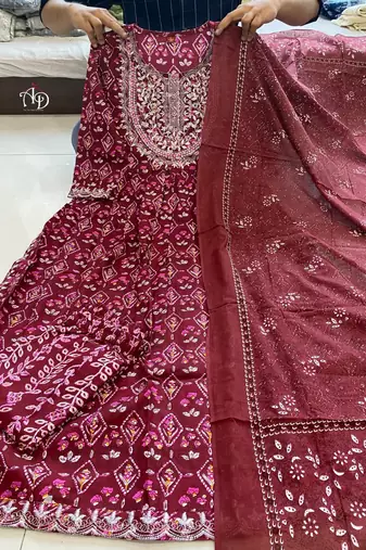 Jaipuri mahroon embroidemahroon naira cut indian pakistani salwar kameez kurti pant dupatta set