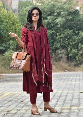 Jaipuri maroon color indian solid straight salwar kameez kurti pant set for women 1