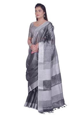 Handmade bhagalpuri tissue linen saree with contrast border in grey shade with blouse piece 2