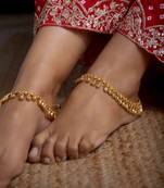 Gold-plated ghoongroo anklet     traditional elegance