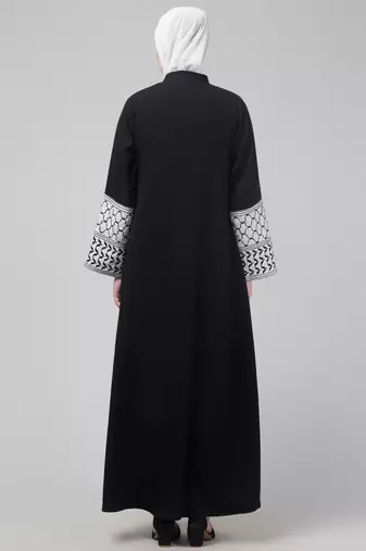 Nazneen Nida Abaya Embroidered Sleeves Black