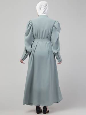 Matt Nida long cuff sleeve Abaya with hijab 2